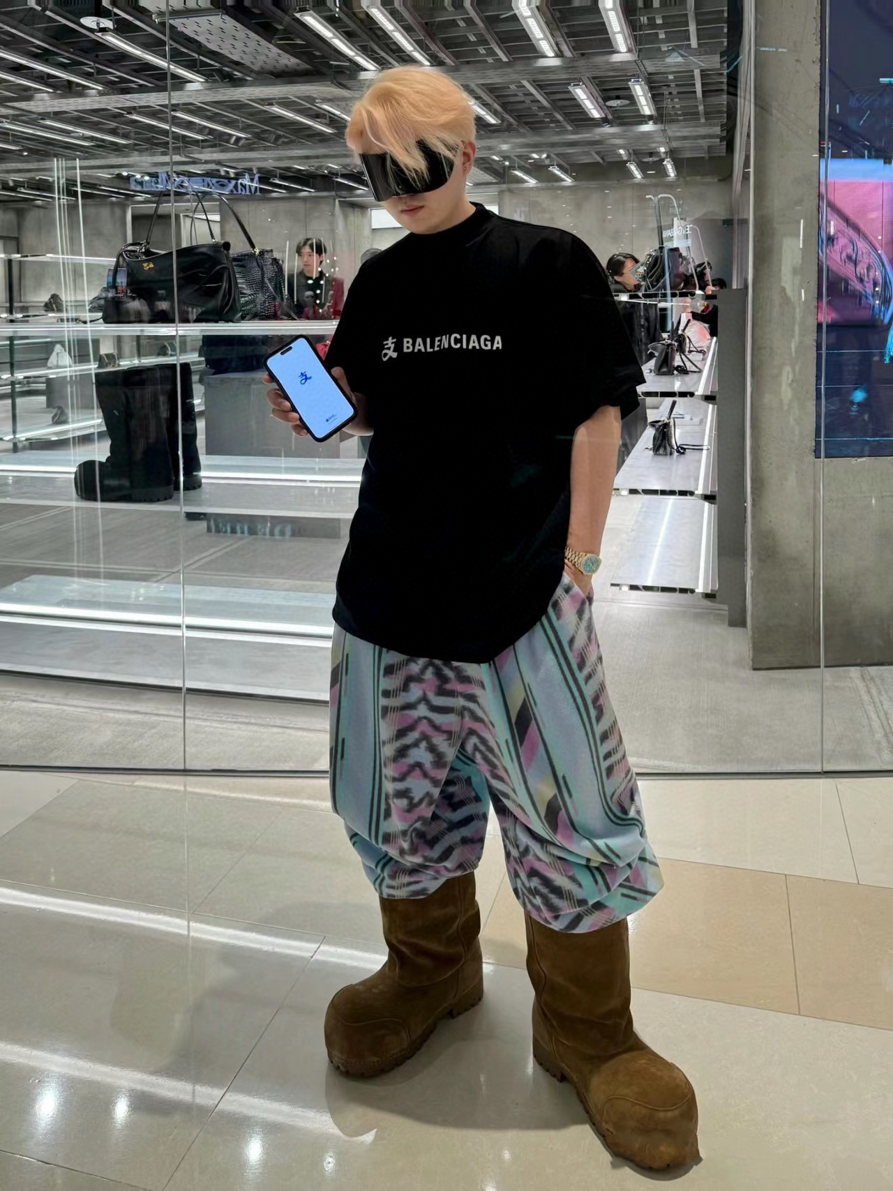 5f0da8239f2a314735e265d5b0caab56_1744470513_2615.jpg