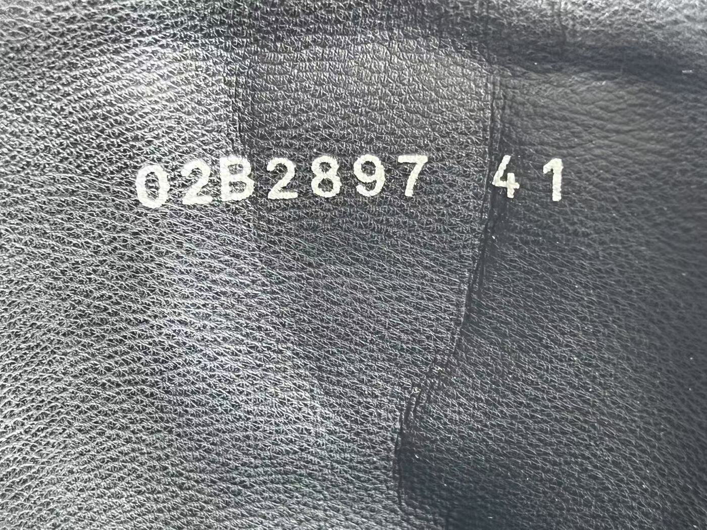 e37e820aa23f2804083fdd6712b5e0c2_1759138099_1949.jpg