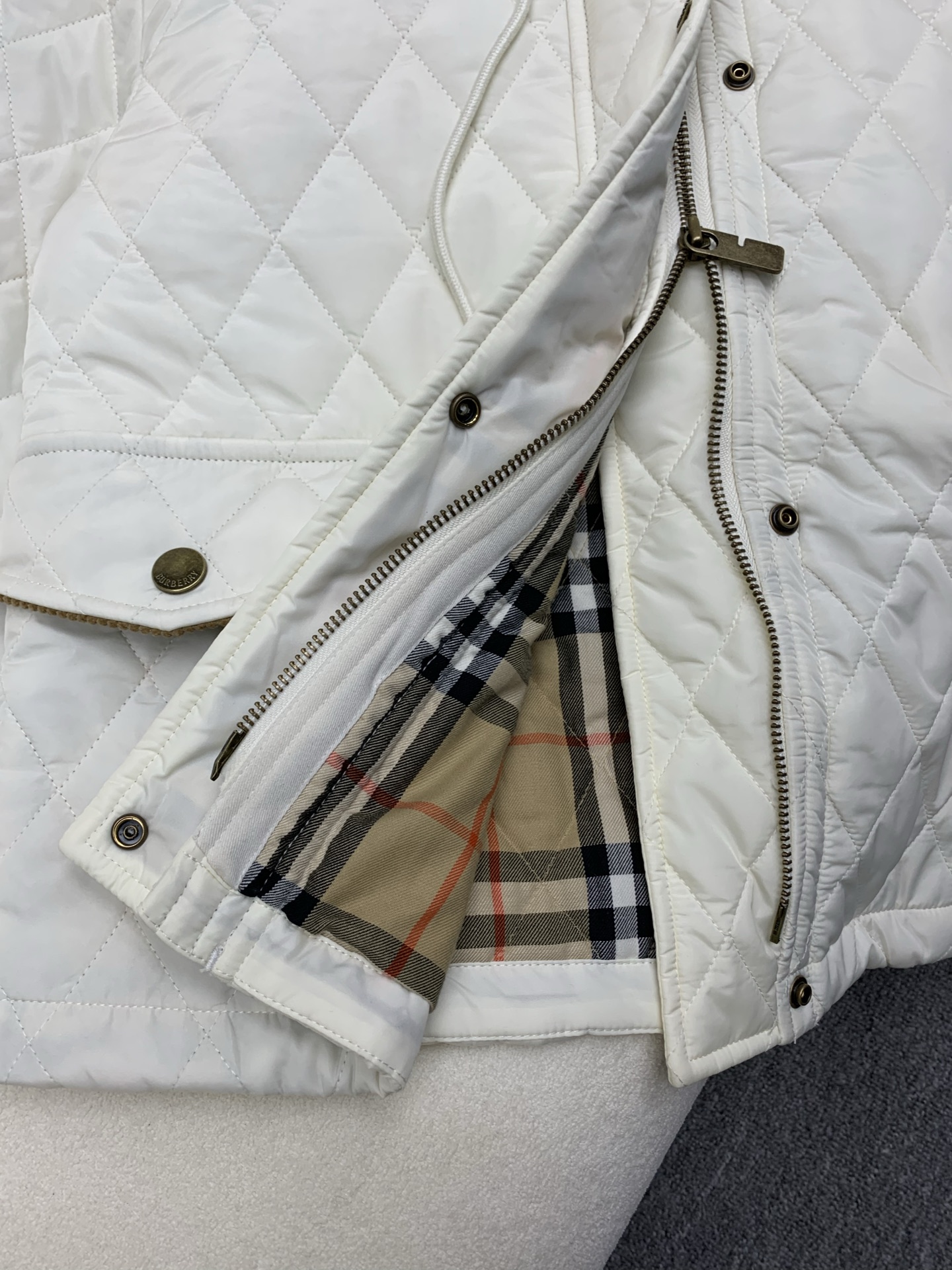 6b7e29dbcabc51263f2d8135c2ec7de2_1761811526_3704.jpg 6b7e29dbcabc51263f2d8135c2ec7de2_1761811526_3704.jpg