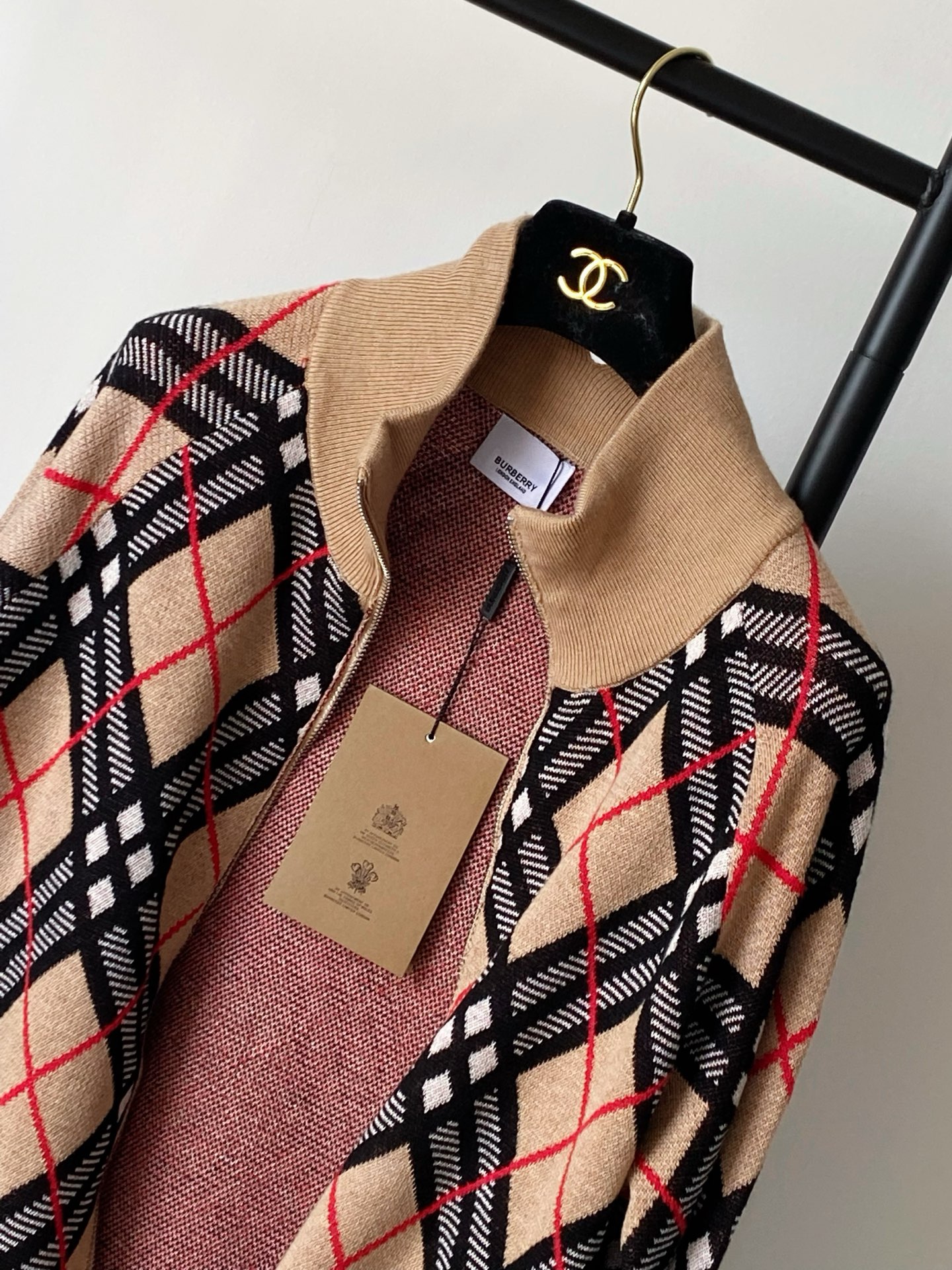 6b7e29dbcabc51263f2d8135c2ec7de2_1761811990_7343.jpg 6b7e29dbcabc51263f2d8135c2ec7de2_1761811990_7343.jpg