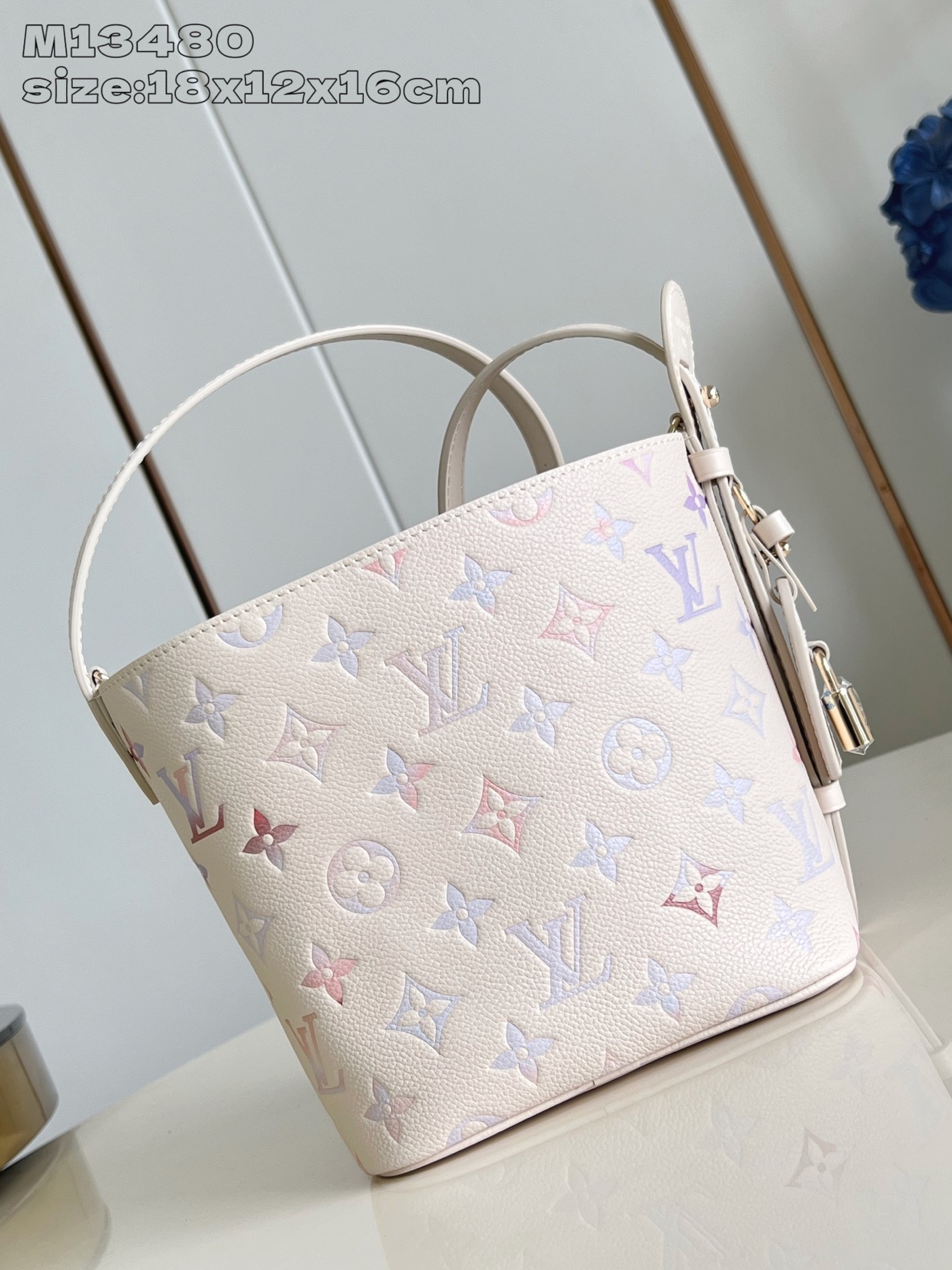 94b9a11f8b66546df2d9331a31b22c56_1761639137_0578.jpg 94b9a11f8b66546df2d9331a31b22c56_1761639137_0578.jpg