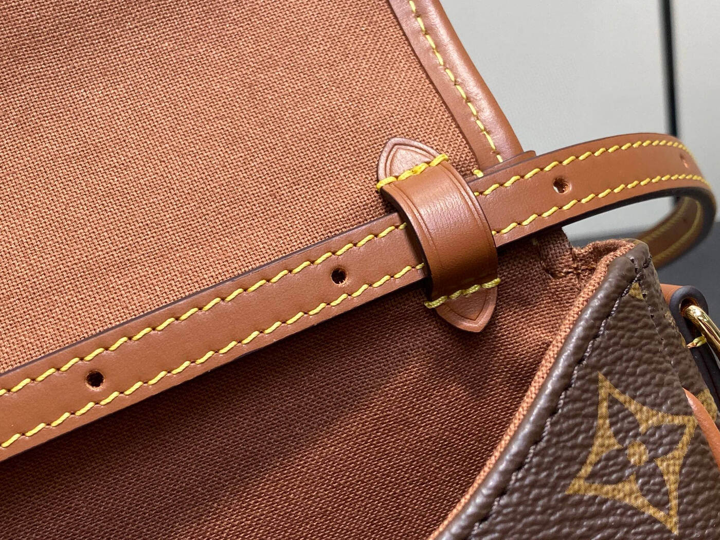 94b9a11f8b66546df2d9331a31b22c56_1761639442_744.jpg 94b9a11f8b66546df2d9331a31b22c56_1761639442_744.jpg