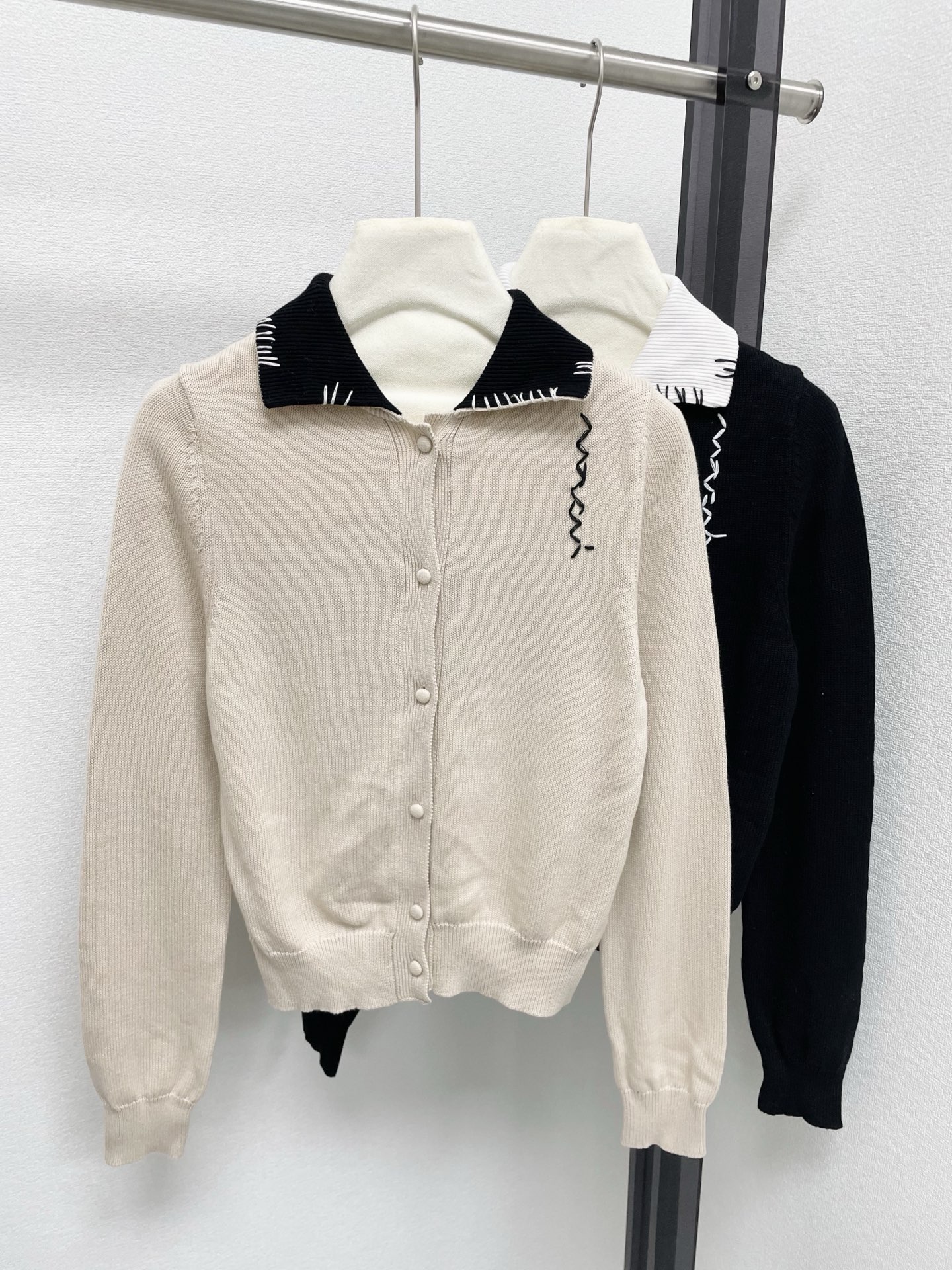 af45bd126726d2f257bcfd2ab02c7ecd_1761895430_9711.jpg af45bd126726d2f257bcfd2ab02c7ecd_1761895430_9711.jpg