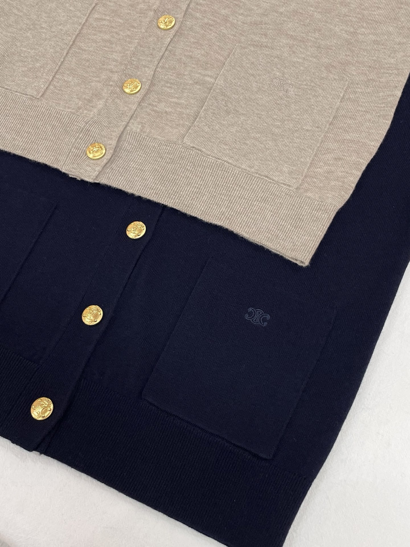 af45bd126726d2f257bcfd2ab02c7ecd_1761896209_263.jpg af45bd126726d2f257bcfd2ab02c7ecd_1761896209_263.jpg