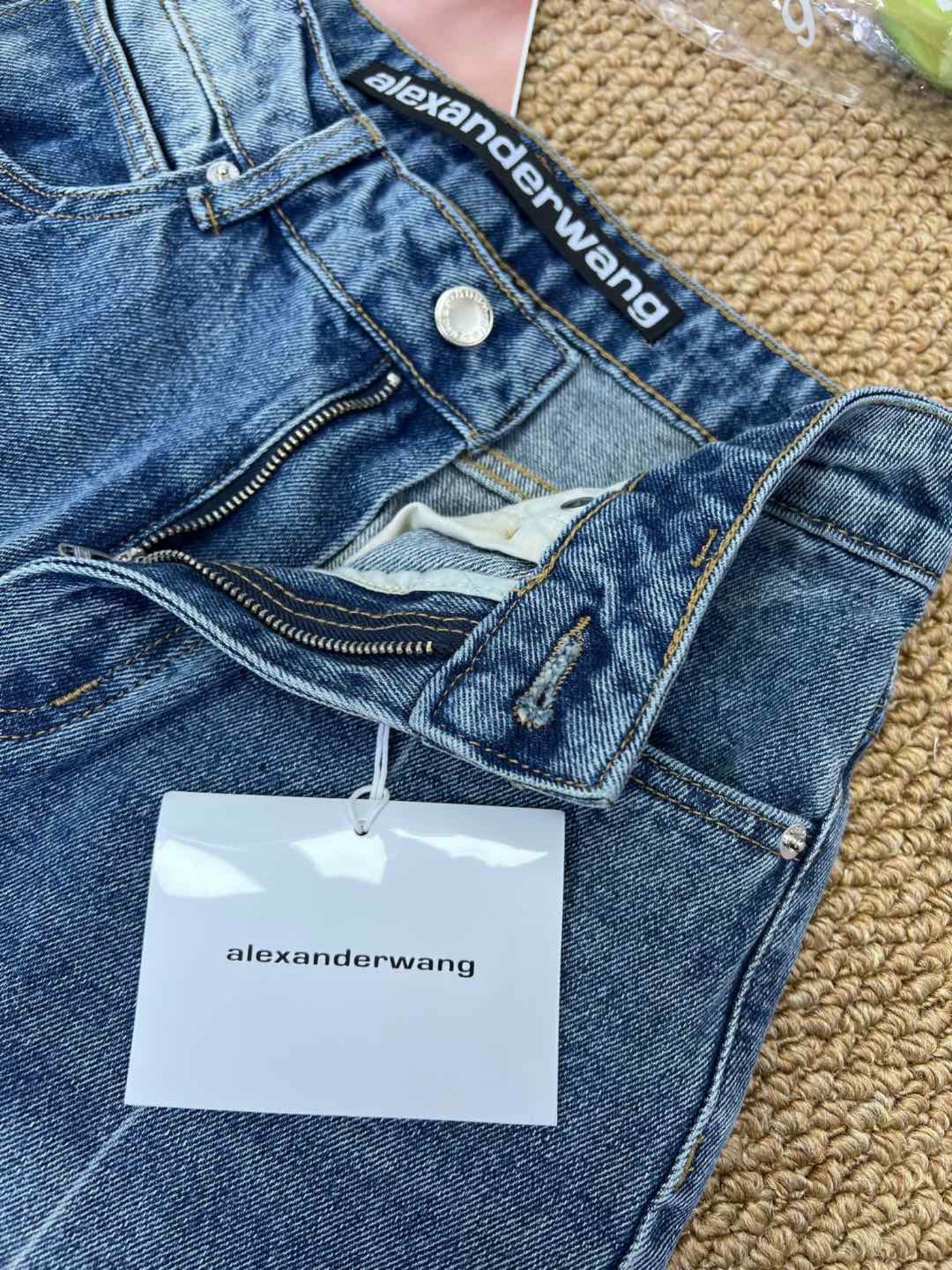 af45bd126726d2f257bcfd2ab02c7ecd_1761898448_807.jpg af45bd126726d2f257bcfd2ab02c7ecd_1761898448_807.jpg