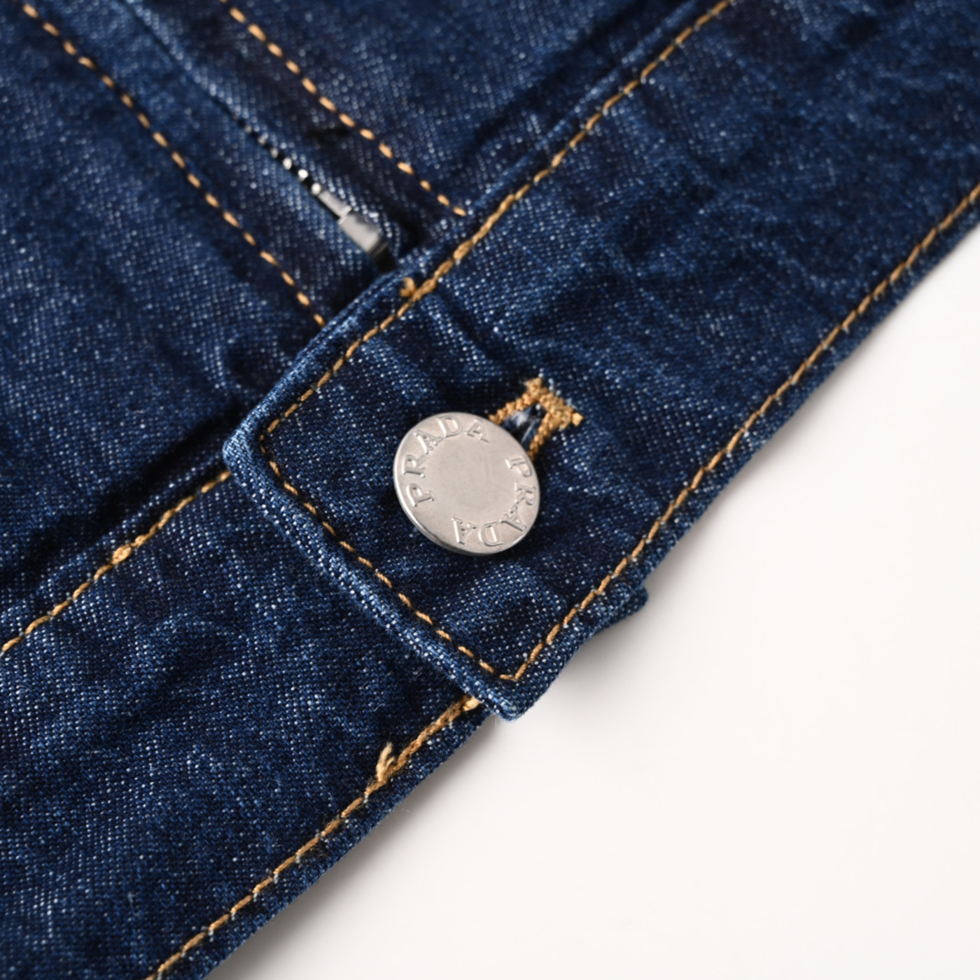 c030a0a18986527c27ed225725c7a6cc_1761359589_6059.jpg c030a0a18986527c27ed225725c7a6cc_1761359589_6059.jpg