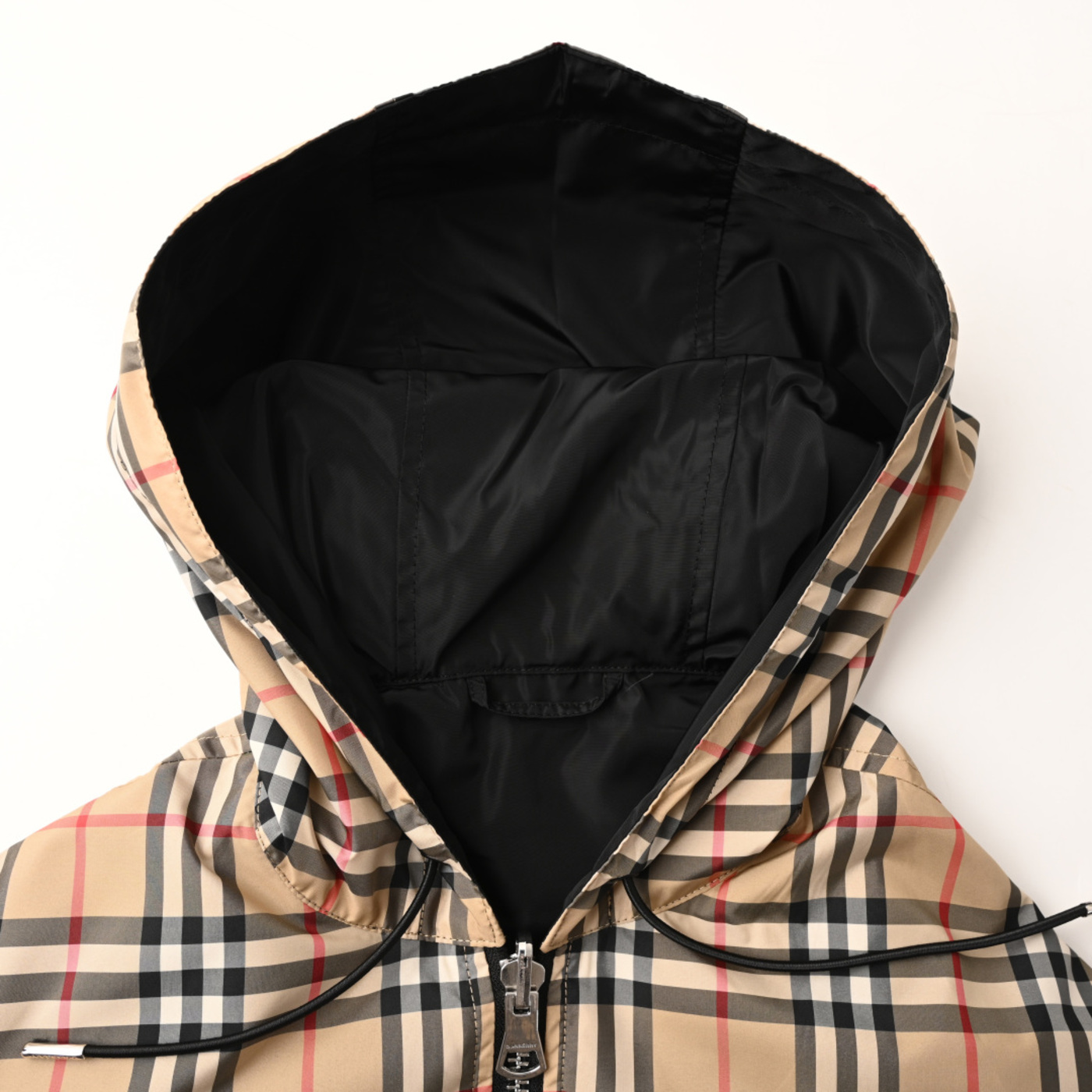 c030a0a18986527c27ed225725c7a6cc_1761360711_5838.jpg c030a0a18986527c27ed225725c7a6cc_1761360711_5838.jpg