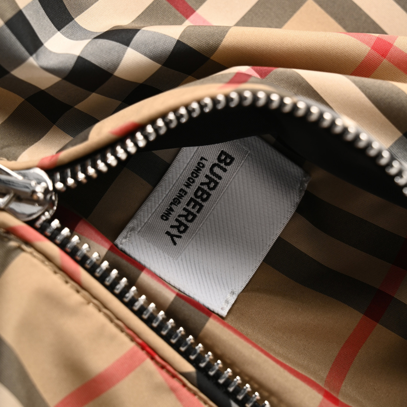 c030a0a18986527c27ed225725c7a6cc_1761360712_7596.jpg c030a0a18986527c27ed225725c7a6cc_1761360712_7596.jpg