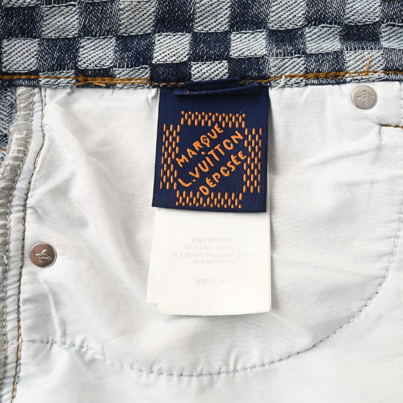 c030a0a18986527c27ed225725c7a6cc_1761361260_5875.jpg c030a0a18986527c27ed225725c7a6cc_1761361260_5875.jpg