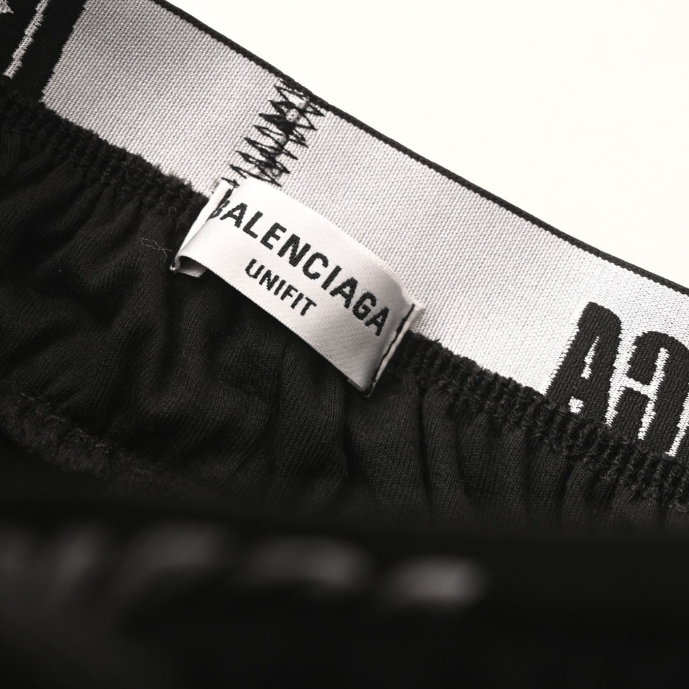 c030a0a18986527c27ed225725c7a6cc_1761361544_7087.jpg c030a0a18986527c27ed225725c7a6cc_1761361544_7087.jpg