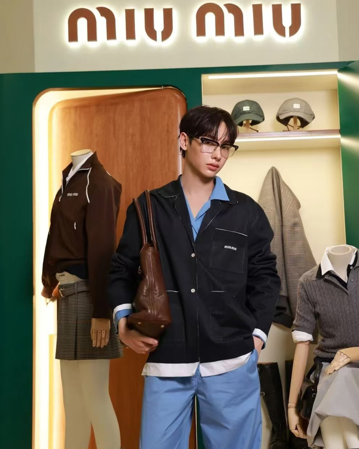 c030a0a18986527c27ed225725c7a6cc_1761363236_295.jpg c030a0a18986527c27ed225725c7a6cc_1761363236_295.jpg