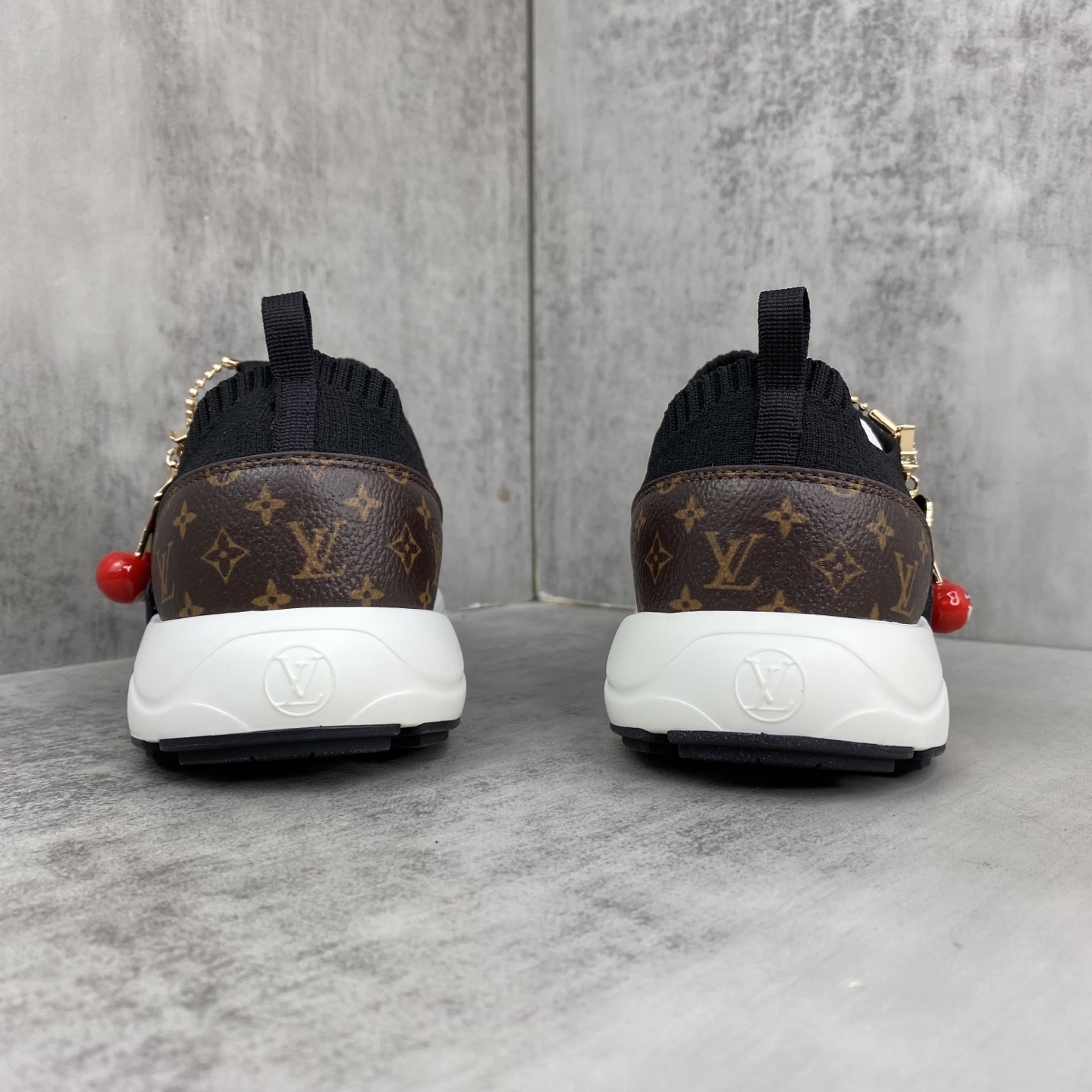 c030a0a18986527c27ed225725c7a6cc_1761370670_306.jpg c030a0a18986527c27ed225725c7a6cc_1761370670_306.jpg