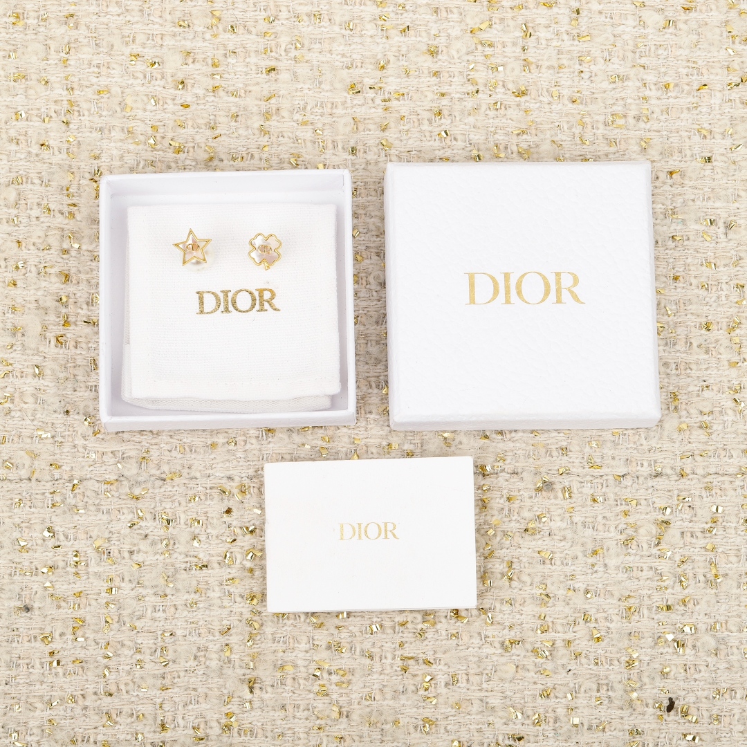 c030a0a18986527c27ed225725c7a6cc_1761532789_2557.jpg c030a0a18986527c27ed225725c7a6cc_1761532789_2557.jpg