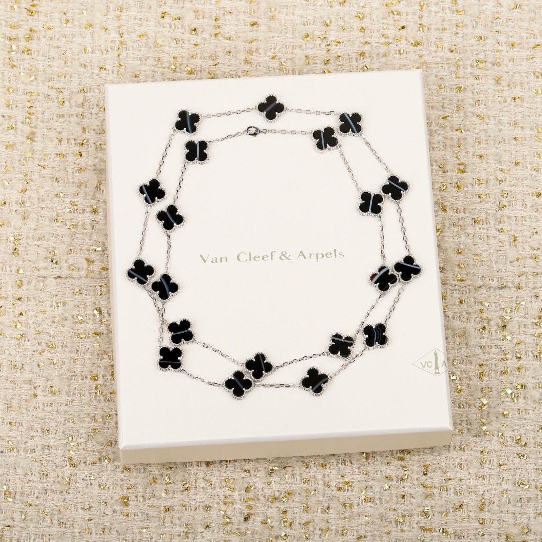 c030a0a18986527c27ed225725c7a6cc_1761532999_0452.jpg c030a0a18986527c27ed225725c7a6cc_1761532999_0452.jpg