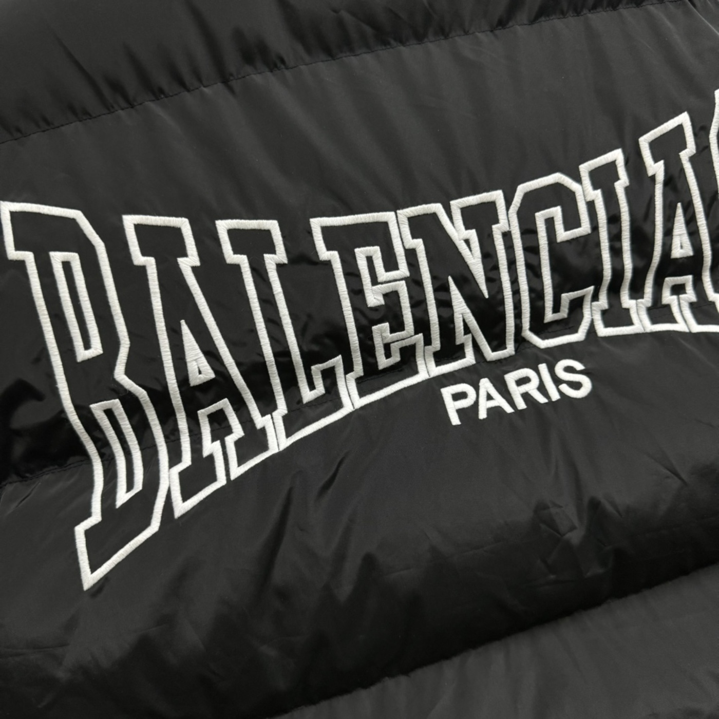 1fe364252f04b0cd94e1429c1bbcceeb_1764399984_5417.jpg 1fe364252f04b0cd94e1429c1bbcceeb_1764399984_5417.jpg