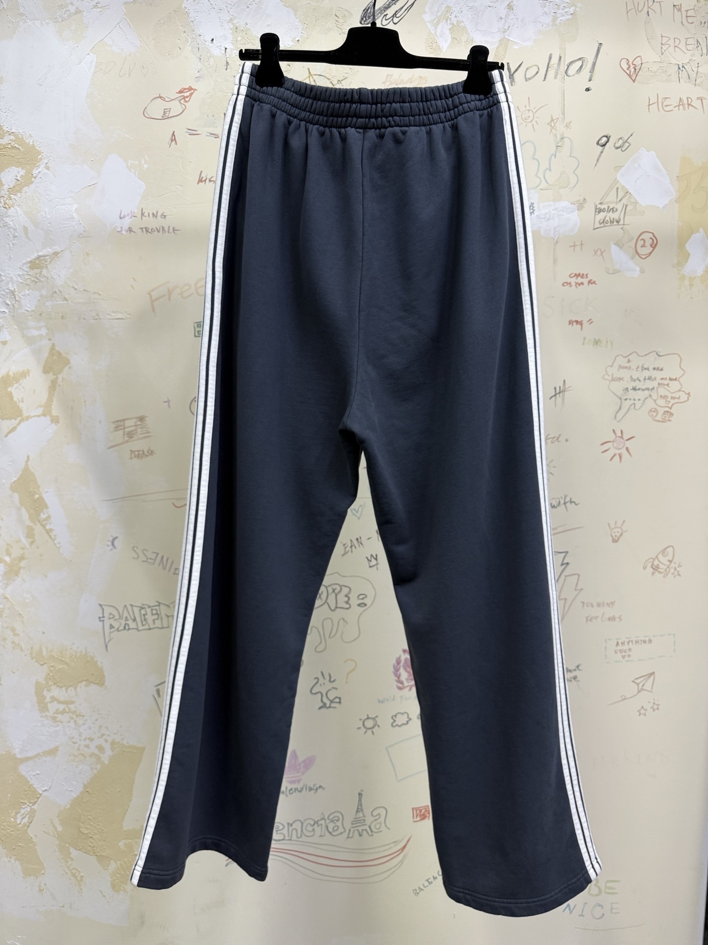 1fe364252f04b0cd94e1429c1bbcceeb_1764400163_5465.jpg 1fe364252f04b0cd94e1429c1bbcceeb_1764400163_5465.jpg