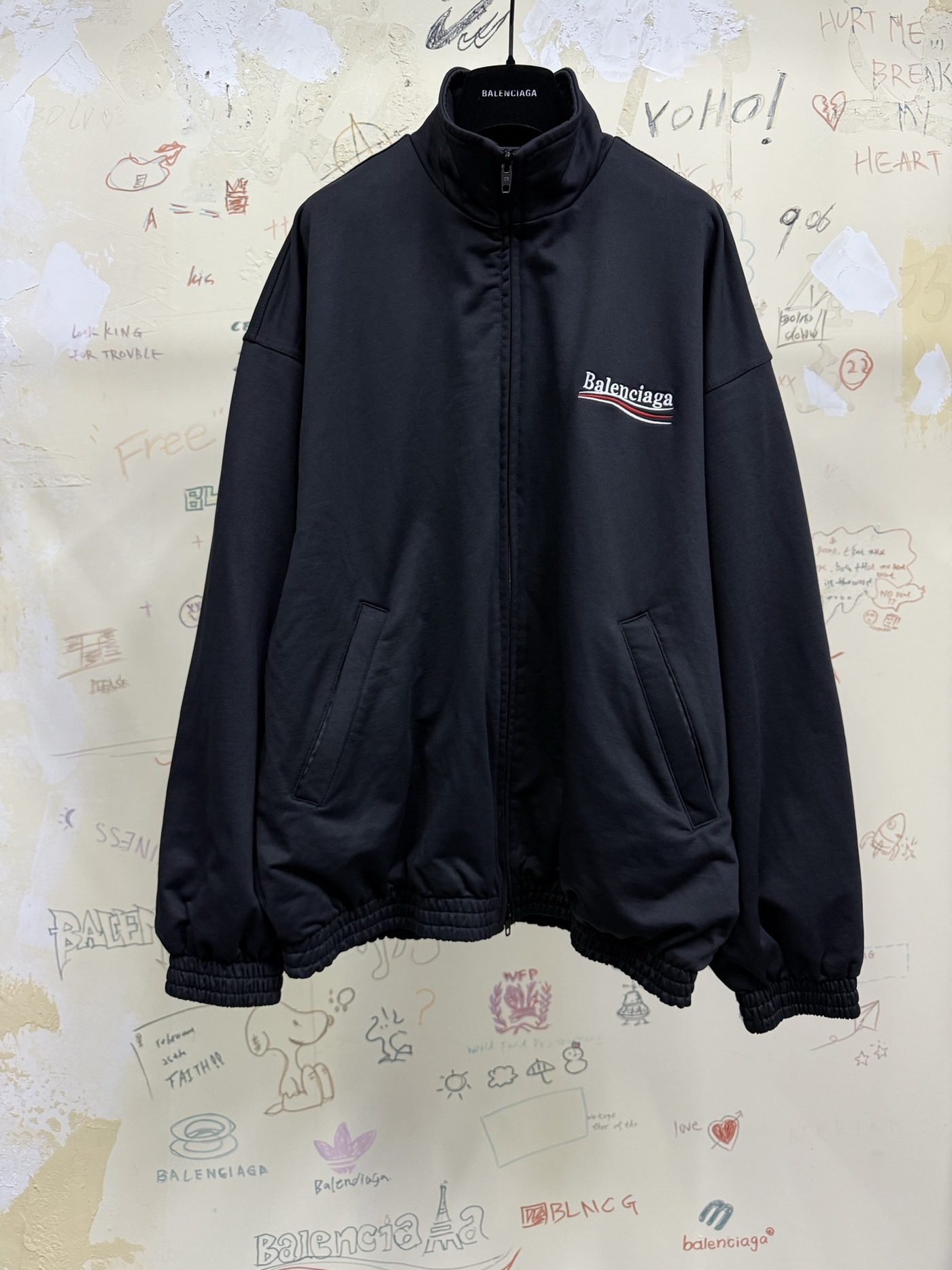 1fe364252f04b0cd94e1429c1bbcceeb_1764401338_5961.jpg 1fe364252f04b0cd94e1429c1bbcceeb_1764401338_5961.jpg