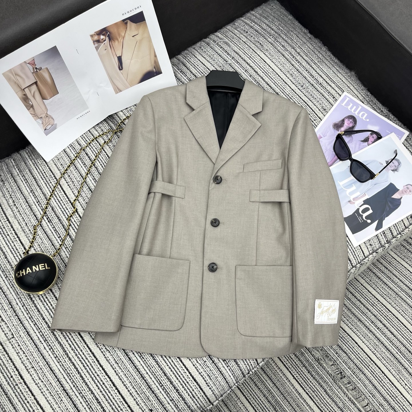 2c08e0afbeaa1875417b59ea5179483d_1762240695_9282.jpg 2c08e0afbeaa1875417b59ea5179483d_1762240695_9282.jpg