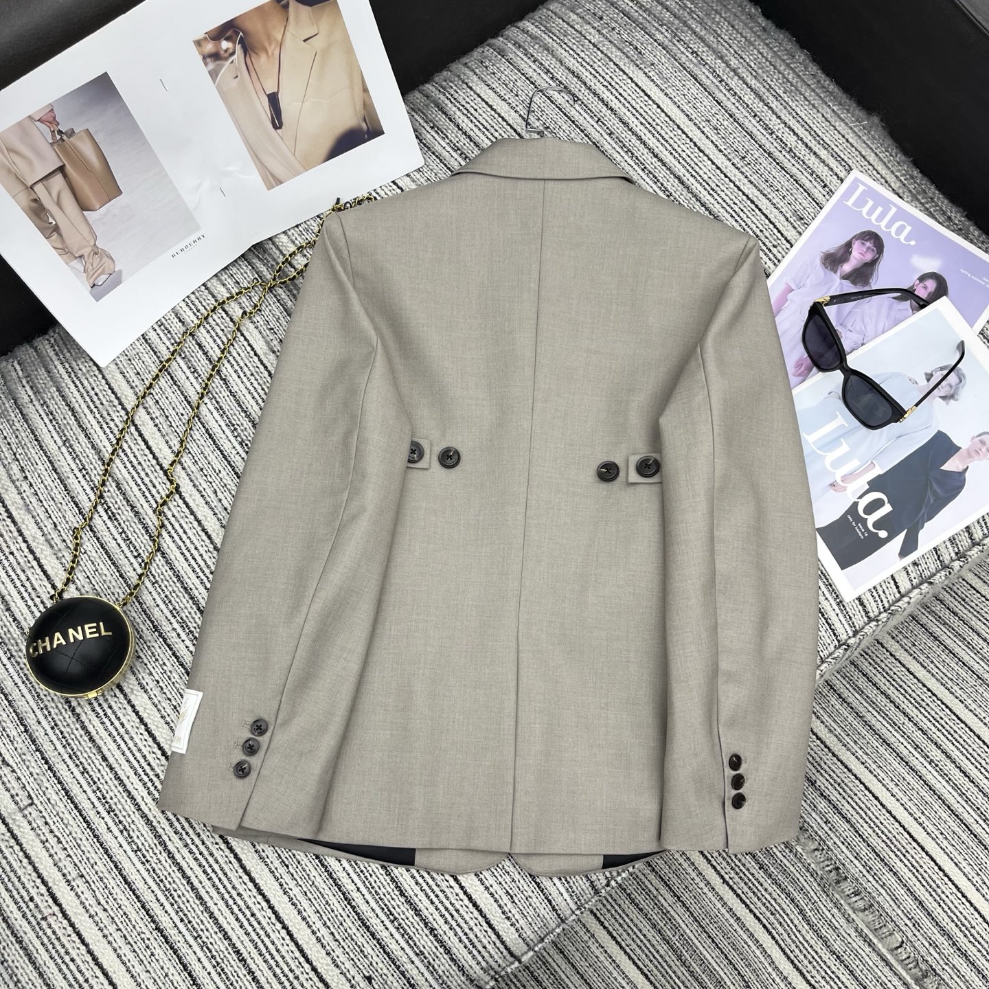 2c08e0afbeaa1875417b59ea5179483d_1762240697_398.jpg 2c08e0afbeaa1875417b59ea5179483d_1762240697_398.jpg