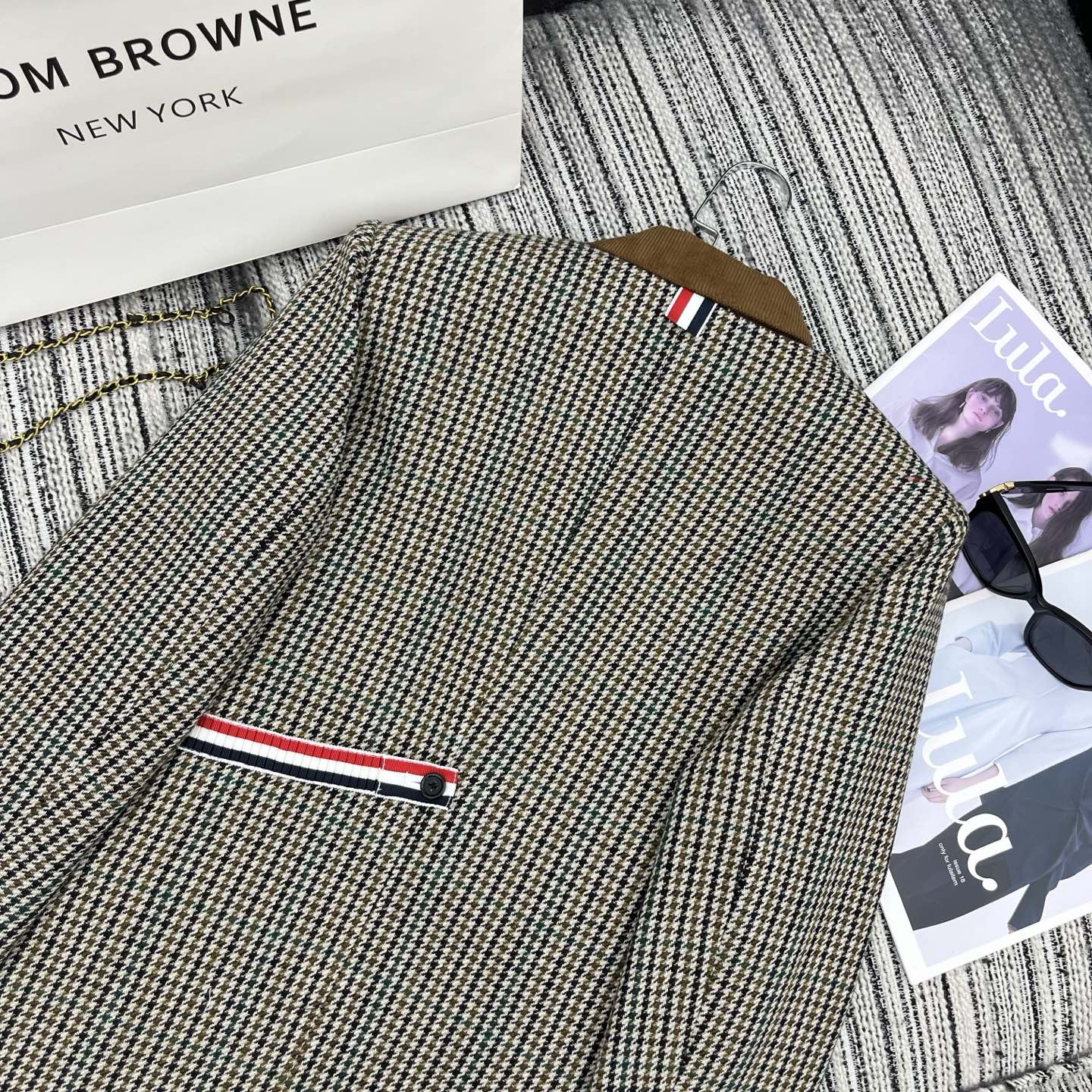 2c08e0afbeaa1875417b59ea5179483d_1762240947_1006.jpg 2c08e0afbeaa1875417b59ea5179483d_1762240947_1006.jpg