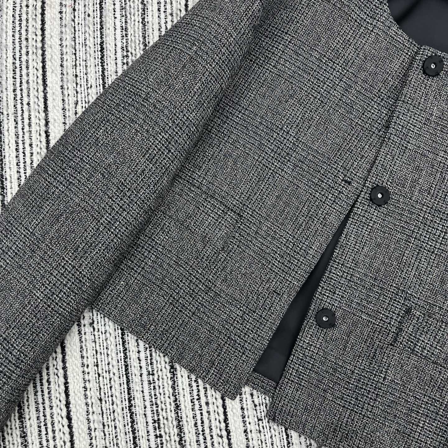 2c08e0afbeaa1875417b59ea5179483d_1762241083_3033.jpg 2c08e0afbeaa1875417b59ea5179483d_1762241083_3033.jpg