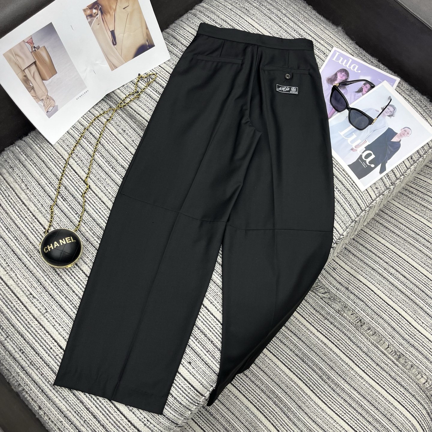 2c08e0afbeaa1875417b59ea5179483d_1762244300_1984.jpg 2c08e0afbeaa1875417b59ea5179483d_1762244300_1984.jpg