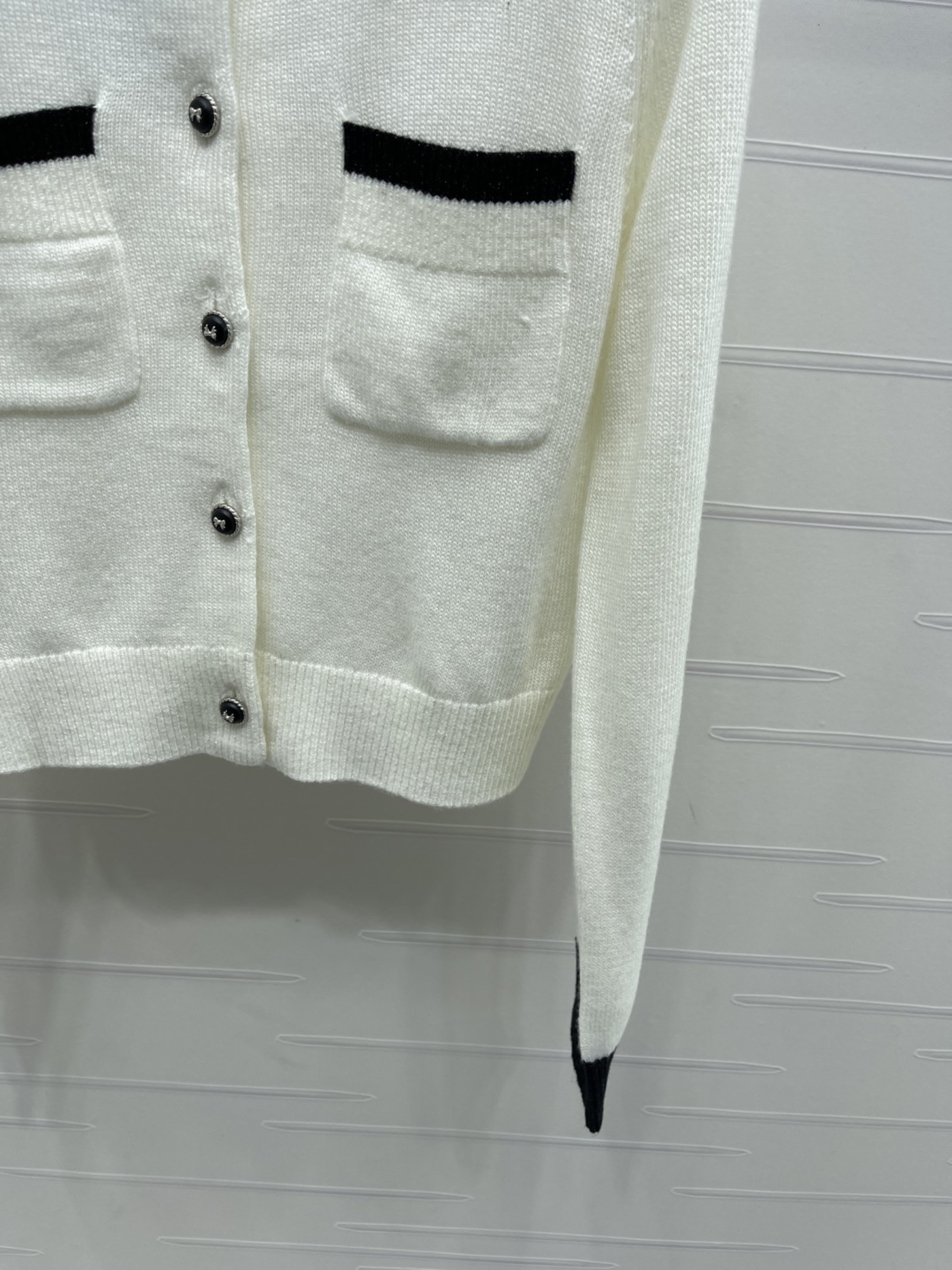 2c08e0afbeaa1875417b59ea5179483d_1762247225_9249.jpg 2c08e0afbeaa1875417b59ea5179483d_1762247225_9249.jpg