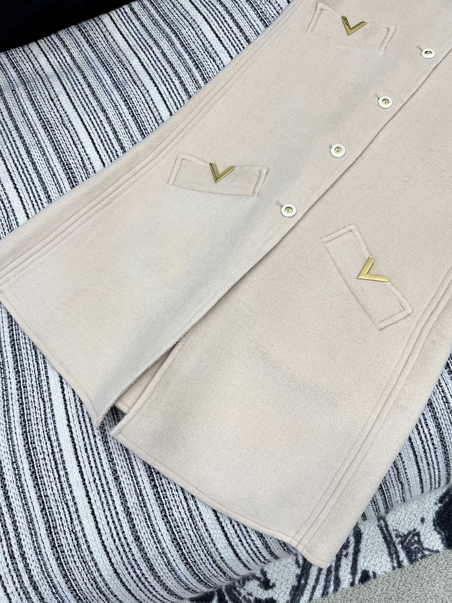 2c08e0afbeaa1875417b59ea5179483d_1762247975_1546.jpg 2c08e0afbeaa1875417b59ea5179483d_1762247975_1546.jpg