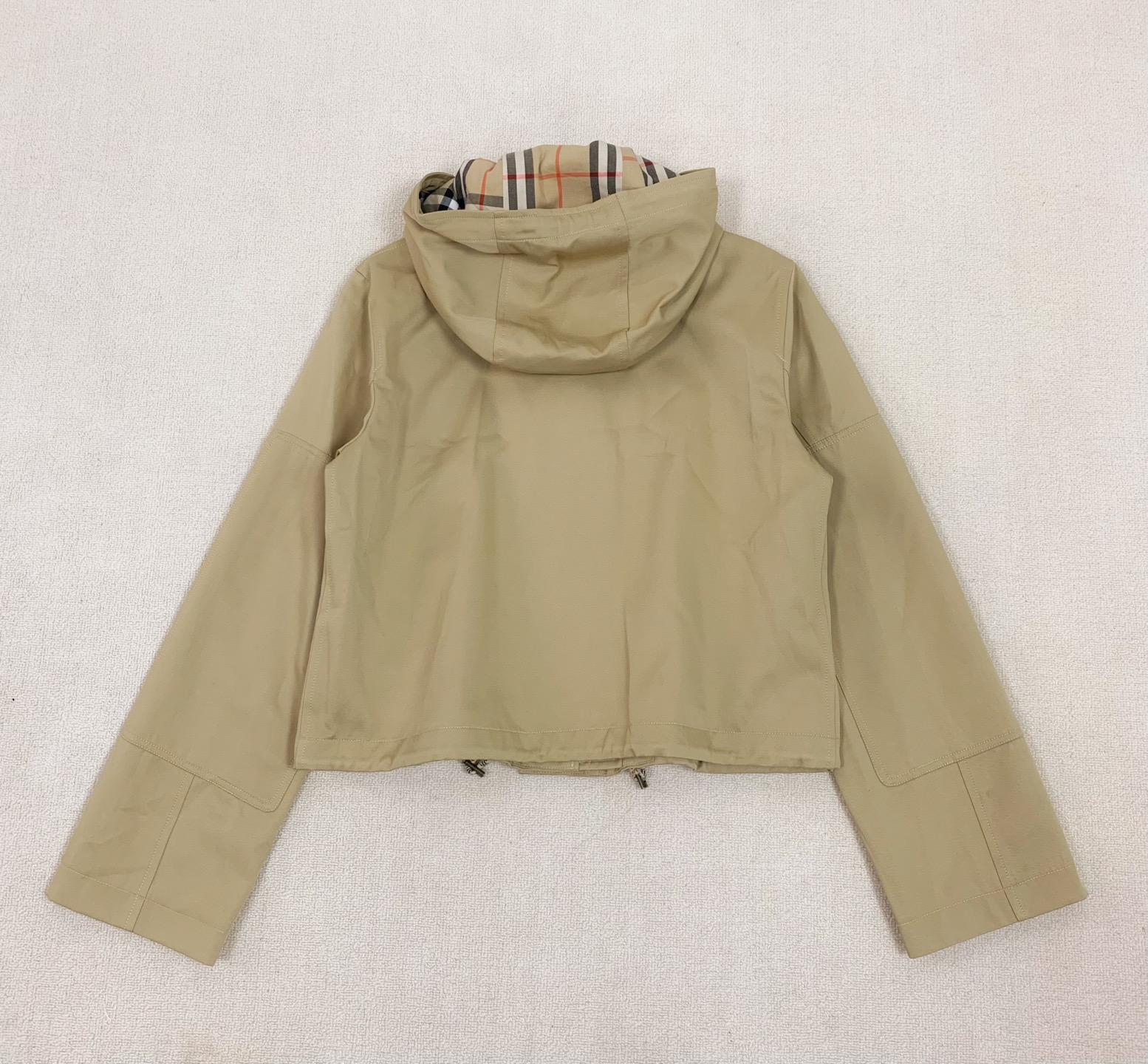 2c08e0afbeaa1875417b59ea5179483d_1762248144_3743.jpg 2c08e0afbeaa1875417b59ea5179483d_1762248144_3743.jpg