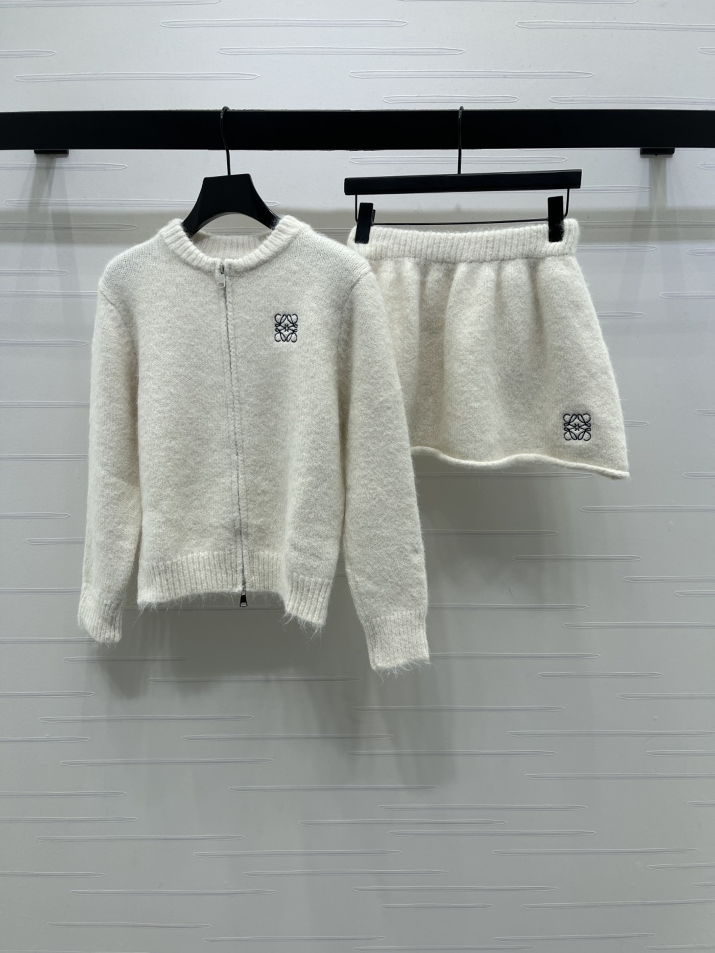 2c08e0afbeaa1875417b59ea5179483d_1762248336_3977.jpg 2c08e0afbeaa1875417b59ea5179483d_1762248336_3977.jpg