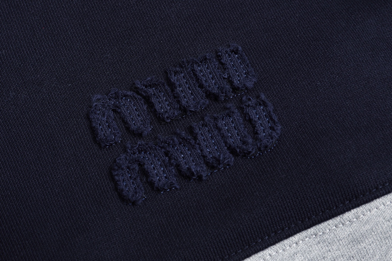 629f363bd614e12e645f39d6f1c445a2_1764145512_5836.jpg 629f363bd614e12e645f39d6f1c445a2_1764145512_5836.jpg