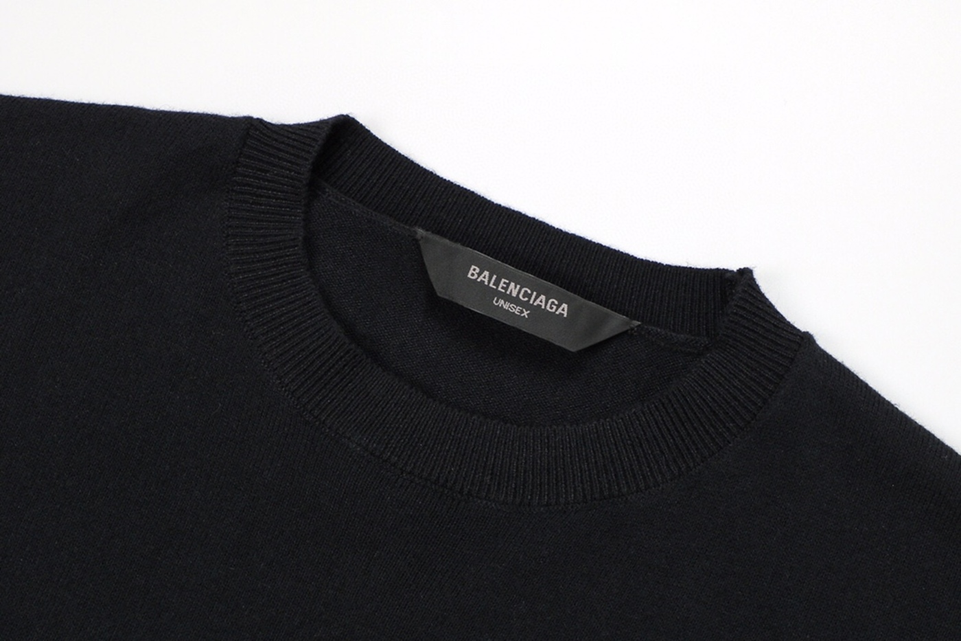 668fe1411f4e440744126c3c1c8f1e5a_1763540851_8915.jpg 668fe1411f4e440744126c3c1c8f1e5a_1763540851_8915.jpg