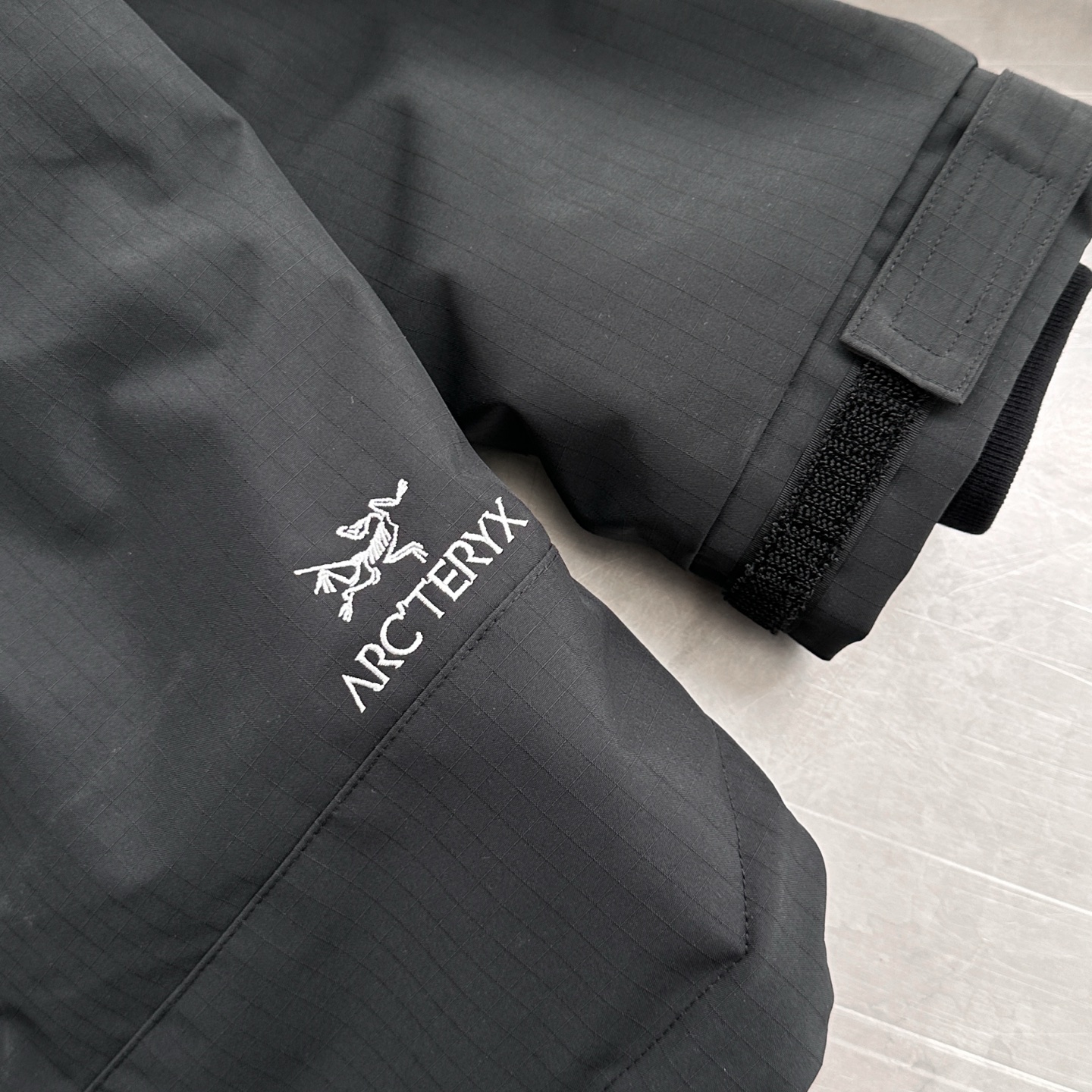 24580e1b31d1a6ddf8e998f8ffb4ff1b_1765184193_5147.jpg