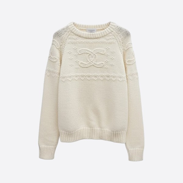 CHANEL CC Logo Knit Sweater