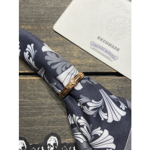 크롬하츠 22k 골드 다이아몬드가 가득한 좁은 칼날 밴드 링