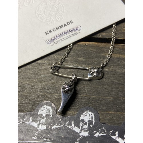 크롬하츠 다이아몬드 스터드 스몰 휘슬 목걸이