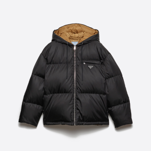 프라다 솔리드 컬러 지퍼 후드 다운 재킷
