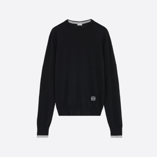 로에베 자수 크루넥 스웨터