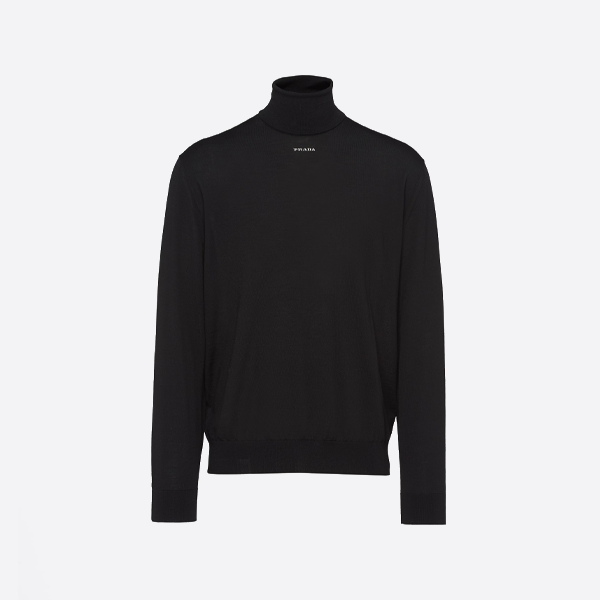 프라다 자카드 터틀넥 스웨터