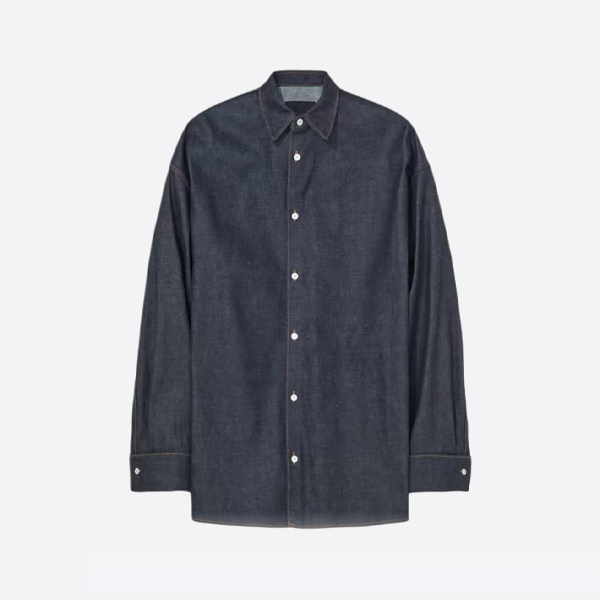 뒷면에 작은 로고가 있는 프라다 데님 셔츠 재킷